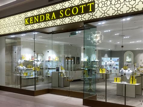 kendra scott bloomington photos